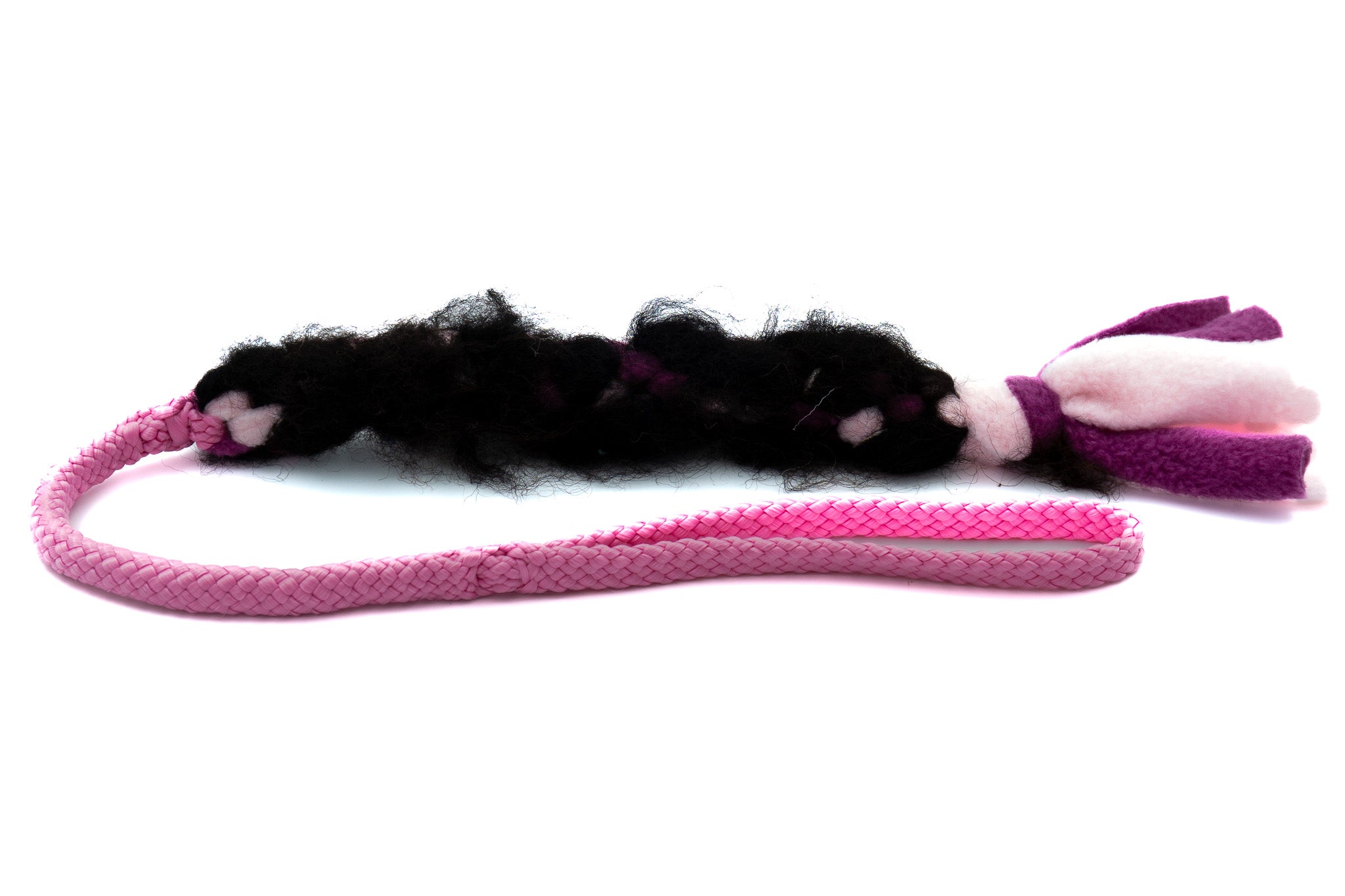 Trektouw voor kleine honden - Boefjestug met 8mm PPM touw in de kleur Rose Pink en bijpassende fleece in de kleuren cassis en zacht roze met donkerbruine schapenvacht